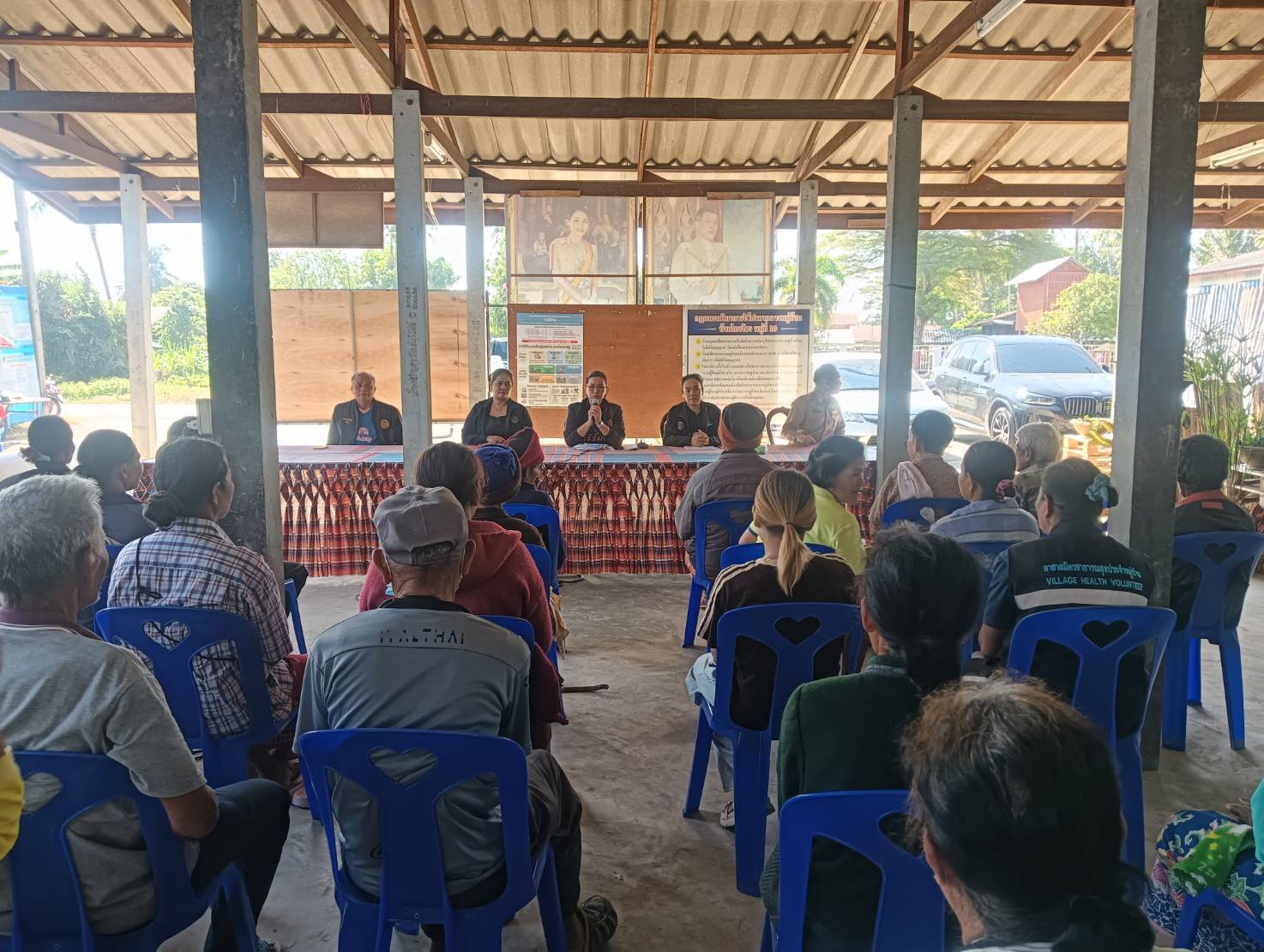 พช.บุรีรัมย์ - CDD MUEANG : GROWTH TEAM MUEANG BURIRAM 📢 จังหวัดบุรีรัมย์ - พช.เมืองบุรีรัมย์ ร่วมประเมินผู้ใหญ่บ้าน หมู่ที่ 10 ตำบลสะแกโพรง