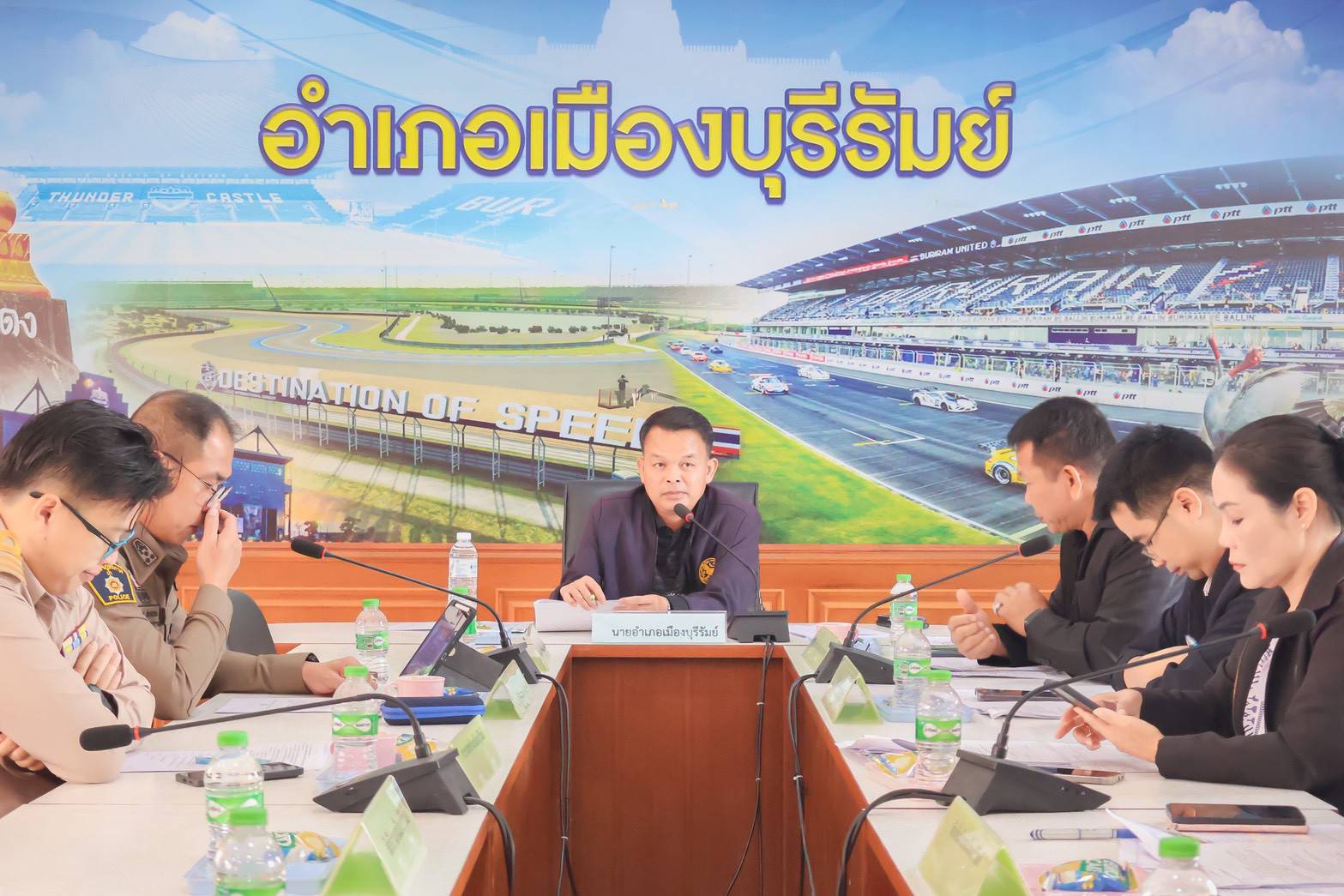 CDD MUEANG : GROWTH TEAM MUEANGิ BURIRAM📢 จังหวัดบุรีรัมย์ - พช.เมืองบุรีรัมย์ ร่วมประชุมคณะกรรมการอำเภอและหัวหน้าส่วนราชการอำเภอเมืองบุรีรัมย์ ประจำเดือน กุมภาพันธ์ 2569 (ครั้งที่ 2/2569)