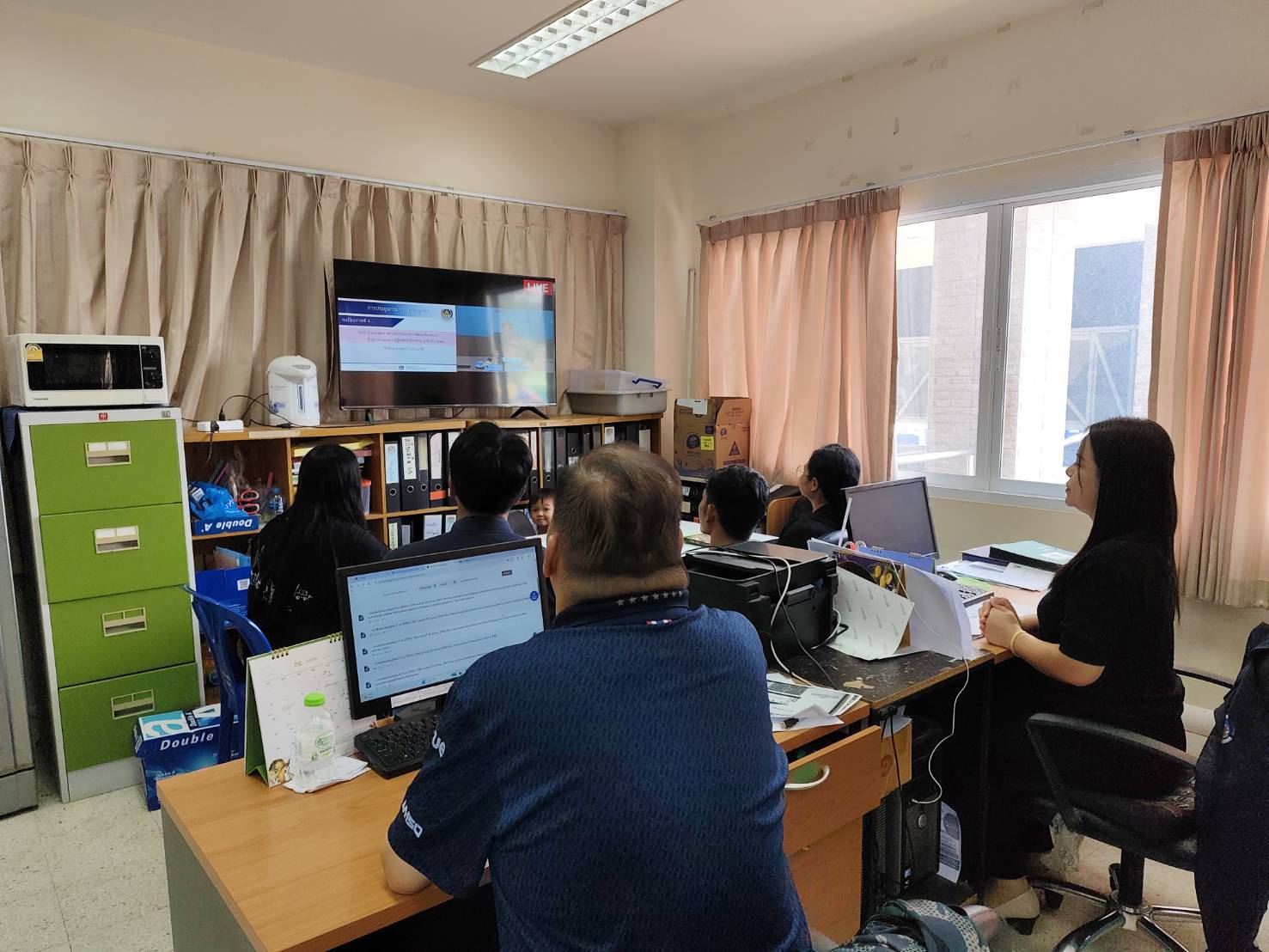 CDD MUEANG : GROWTH TEAM PLUS + MUEANG BURIRAM 📢 จังหวัดบุรีรัมย์ -สพอ.เมืองบุรีรัมย์ ร่วมประชุมกรมการพัฒนาชุมชน ผ่านระบบ Video Conference ขับเคลื่อนงานตามนโยบายอย่างมีประสิทธิภาพ