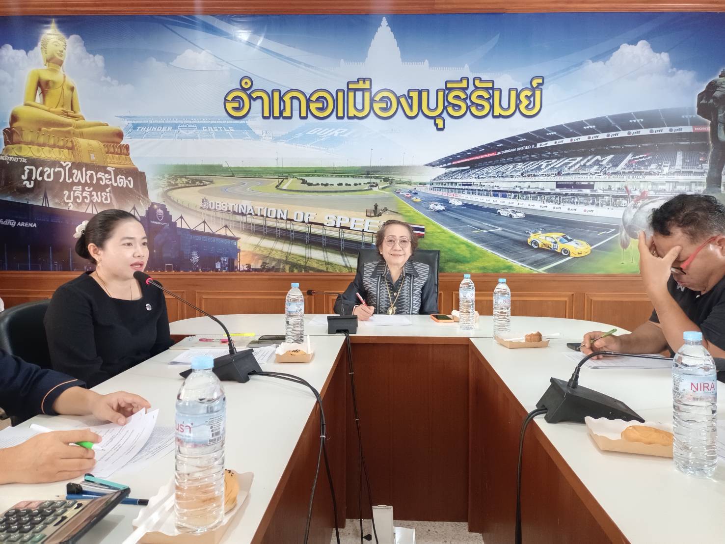 CDD MUEANG : GROWTH TEAM PLUS + MUEANG BURIRAM 📢 จังหวัดบุรีรัมย์ -พช.เมืองบุรีรัมย์ ร่วมประชุมเตรียมความพร้อมการจัดงานวันแม่ 12 สิงหาคม 2569