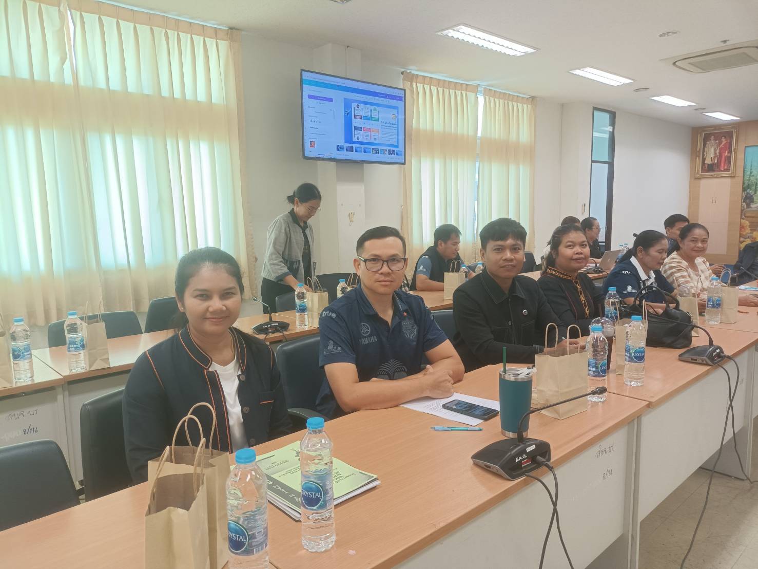 พช.บุรีรัมย์ - CDD MUEANG : GROWTH TEAM PLUS + MUEANG BURIRAM 📢 จังหวัดบุรีรัมย์ - พช.เมืองบุรีรัมย์ ขับเคลื่อน 5+1 ประเด็นเน้นย้ำ กรมการพัฒนาชุมชน ปี 2569 สร้างสรรค์ สร้างสุข สู่พื้นที่