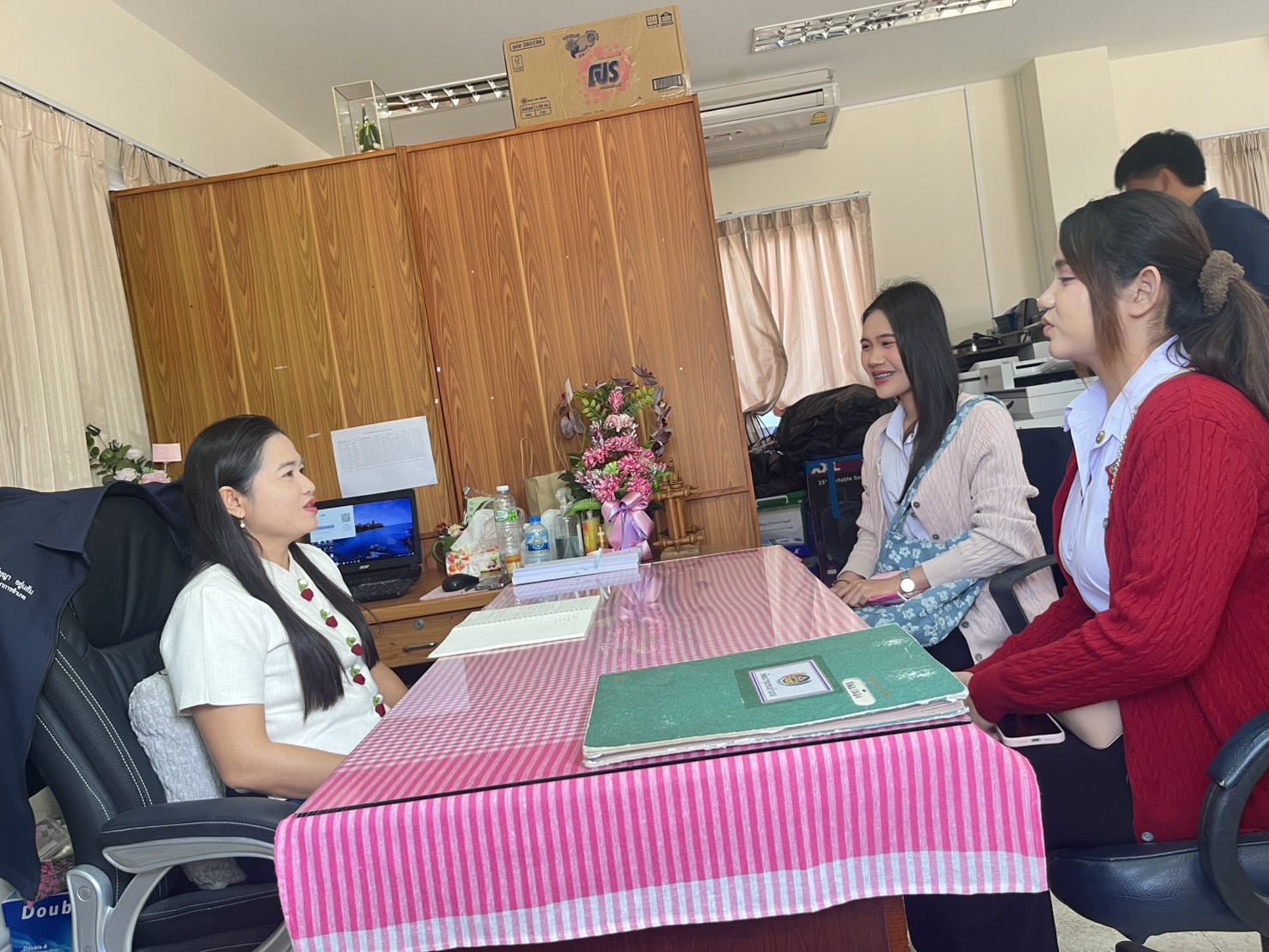 CDD MUEANG : GROWTH TEAM PLUS + MUEANG BURIRAM  📣 พช.เมืองบุรีรัมย์ ต้อนรับนักศึกษาฝึกงาน เสริมสร้างประสบการณ์การเรียนรู้จากการปฏิบัติงานจริง